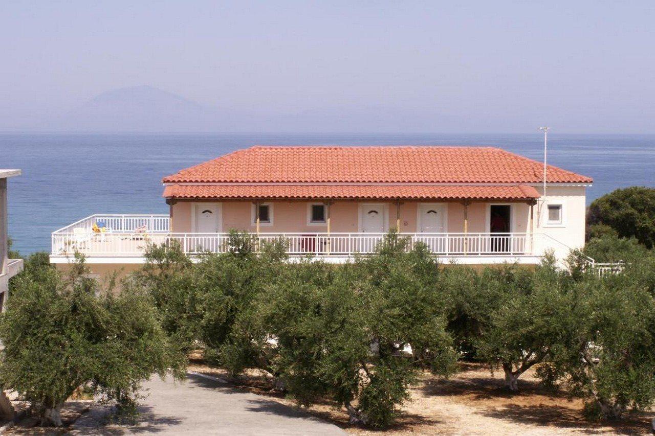 Kastro Beach Hotel Exterior photo