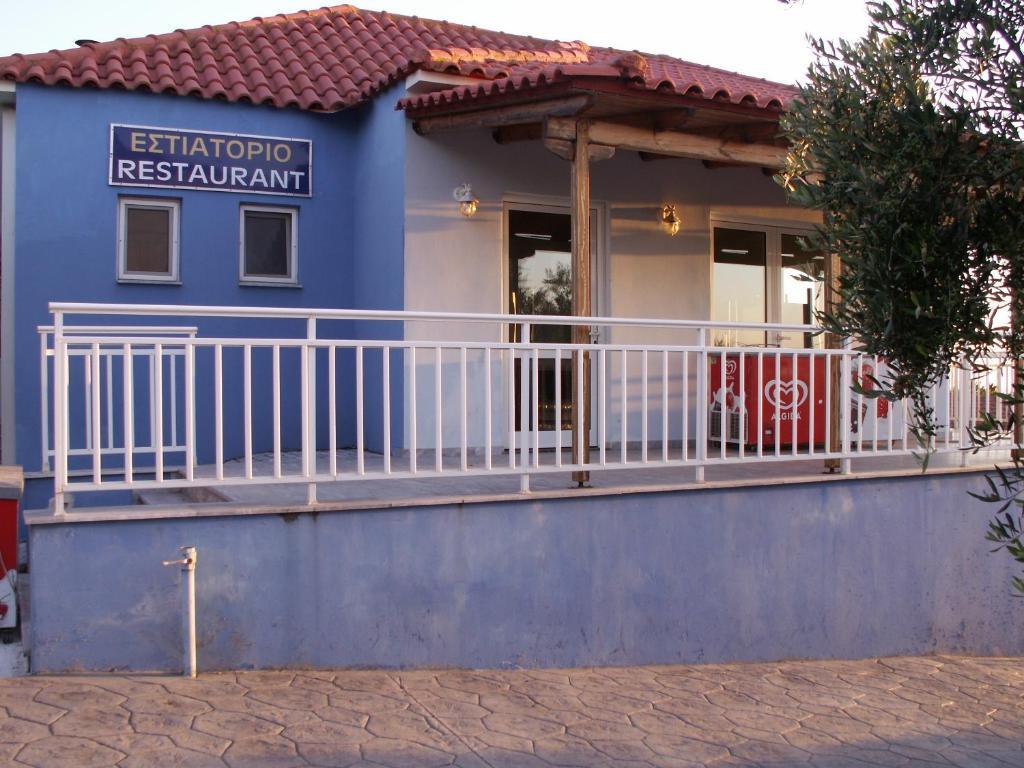 Kastro Beach Hotel Exterior photo