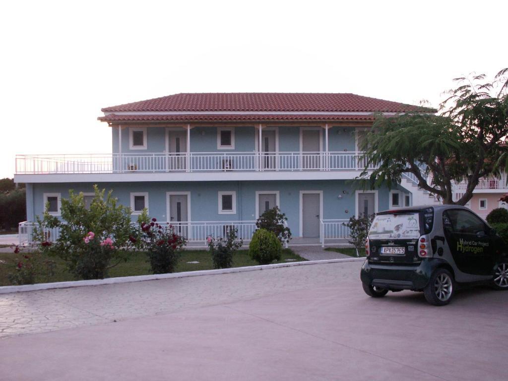 Kastro Beach Hotel Exterior photo