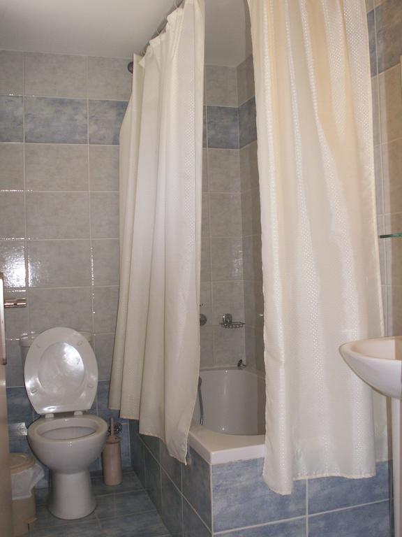 Kastro Beach Hotel Room photo
